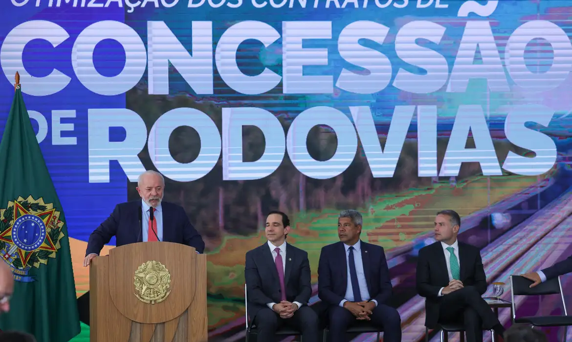 Governo revisa 14 contratos estressados de concessão de rodovias