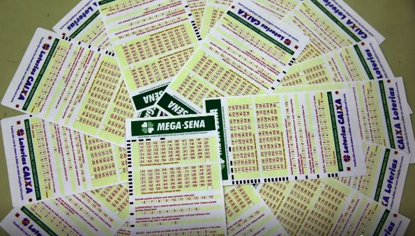 Nenhuma aposta acerta a Mega-Sena e prêmio vai a R$ 127 milhões