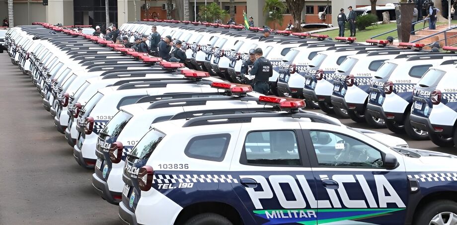 A Polícia Militar de Mato Grosso do Sul (PMMS) deu início à tradicional Operação Boas Festas nesta segunda-feira (9), em solenidade marcada pela entrega de 70 novas viaturas ao Comando de Policiamento Metropolitano.