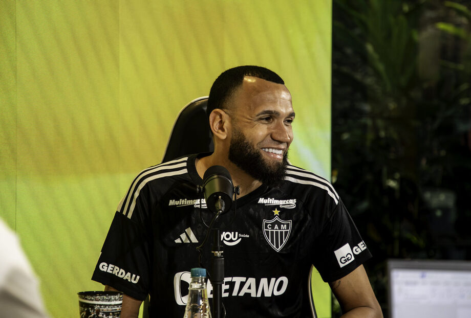 Alvo do Bahia, goleiro Everson estende contrato com o Atlético-MG até 2027