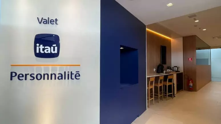 Espaço de mil metros quadrados de área do banco Itaú ficará no Terminal 3 e estará atrelado ao serviço de valet https://www.terra.com.br/noticias/brasil/cidades/aeroporto-de-guarulhos-tera-nova-sala-vip-veja-como-sera,b8bce49b9b54878593a7174b47878ea006ik