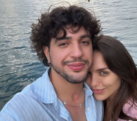 Rafa Kalimann e Nattan posam juntos