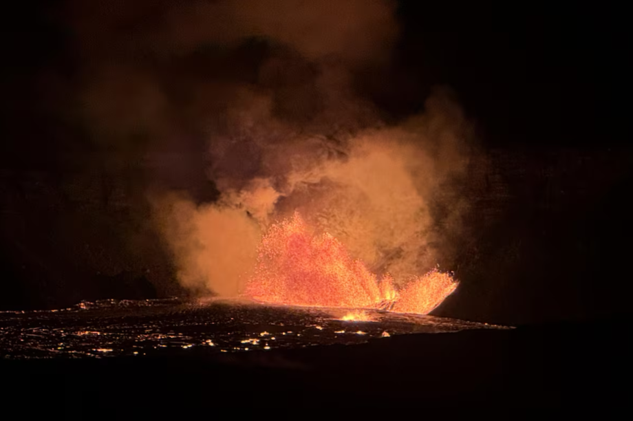 Vulcão Kilauea em erupção no Havaí nesta segunda-feira, 23