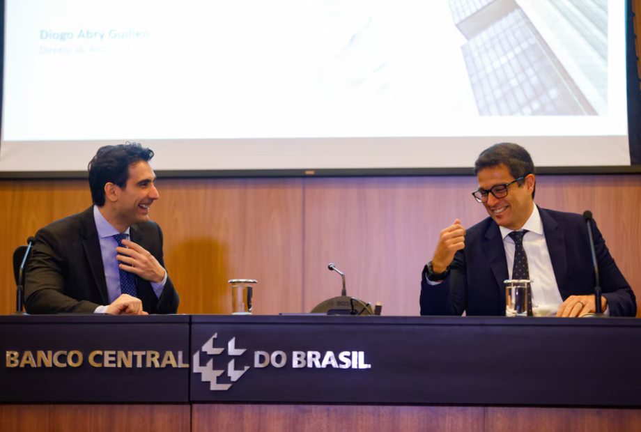 Gabriel Galípolo assume o posto de Campos Neto neste sábado, 21, com o recesso do atual presidente, cujo mandato se encerra em 31 de dezembro