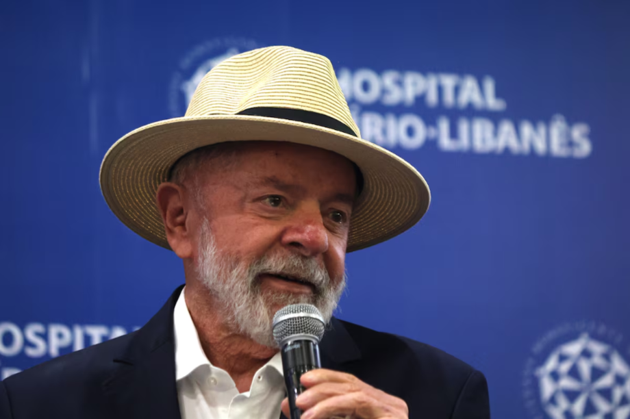 Lula recebeu alta neste domingo, 15