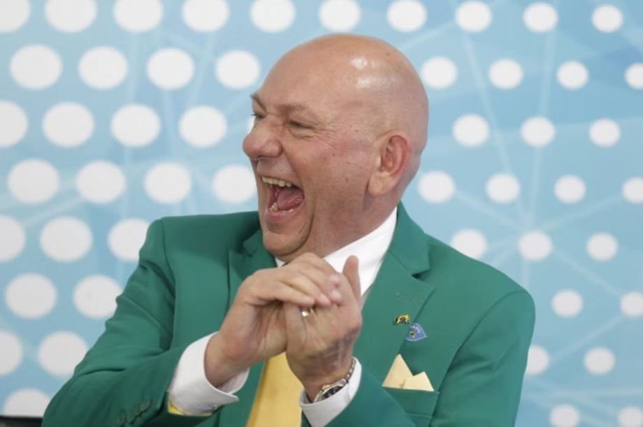 Justiça condena Luciano Hang a indenizar Lula em mais de R$ 33 mil por declarações ofensivas