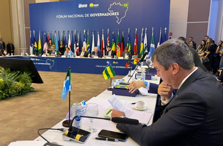 O governador de MS, Eduardo Riedel, compareceu à 16ª edição do Fórum dos Governadores, em Brasília