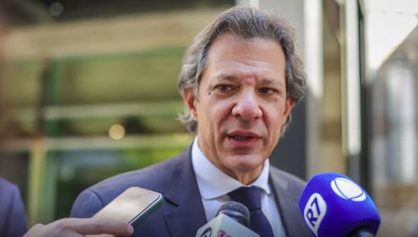 Haddad classifica de surpresa alta de 1 ponto dos juros básicos