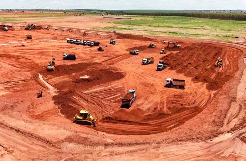 Projeto Sucuriú transforma Inocência no novo polo da celulose, trazendo empregos, infraestrutura e crescimento sustentável para a cidade.