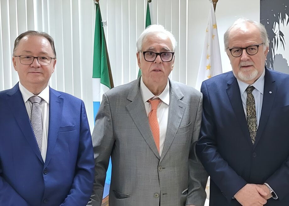 Os desembargadores Dorival Renato Pavan, Fernando Mauro Moreira Marinho e Ruy Celso Barbosa Florence assumem, a partir de fevereiro, a presidência, vice-presidência e corregedoria-geral do TJMS para o biênio 2025/2026.