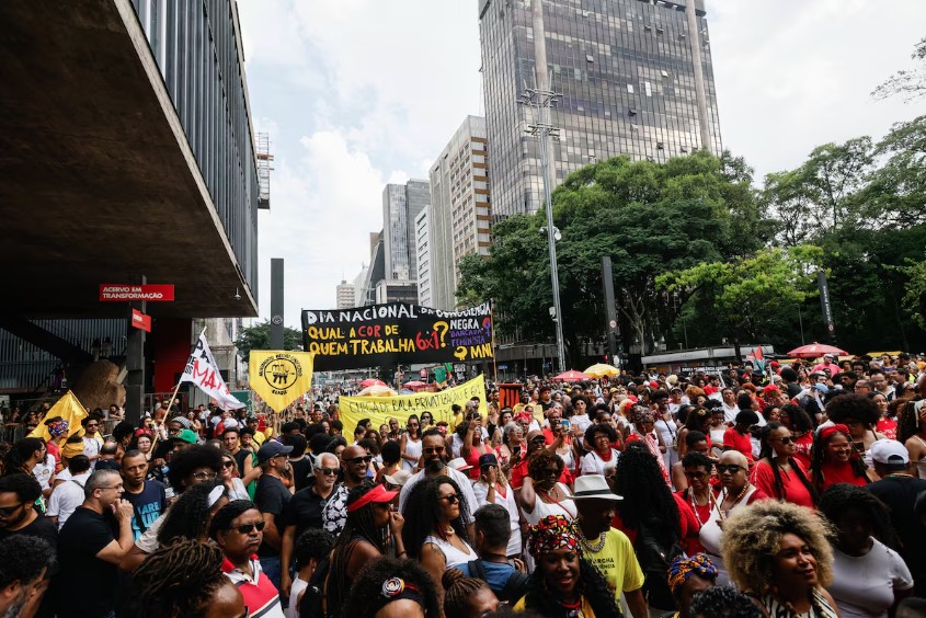 Marcha da Consciência Negra na Av. Paulista, em São Paulo