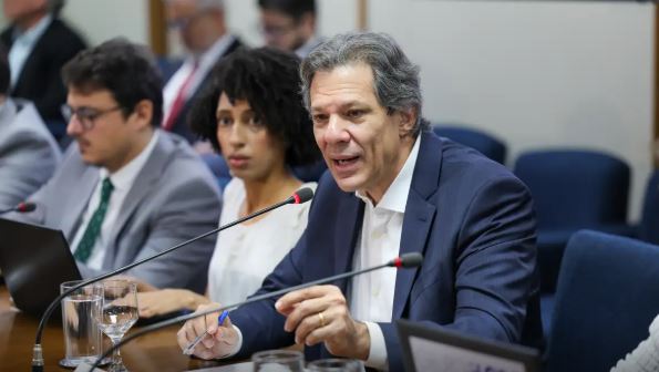 Governo obteria superávit em 2024 sem desoneração da folha, diz Haddad