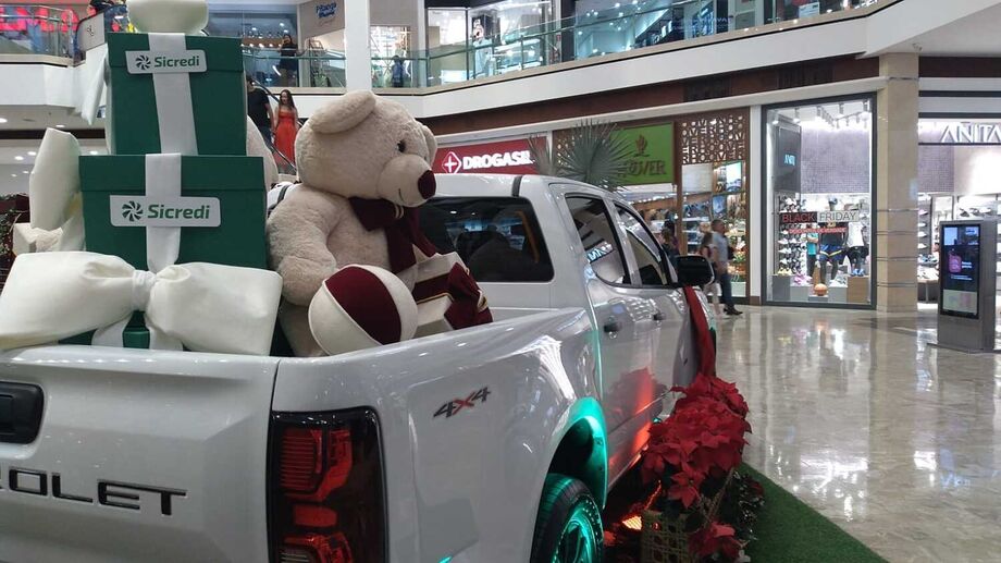 Picape 4x4 é destaque na campanha de Natal em Campo Grande