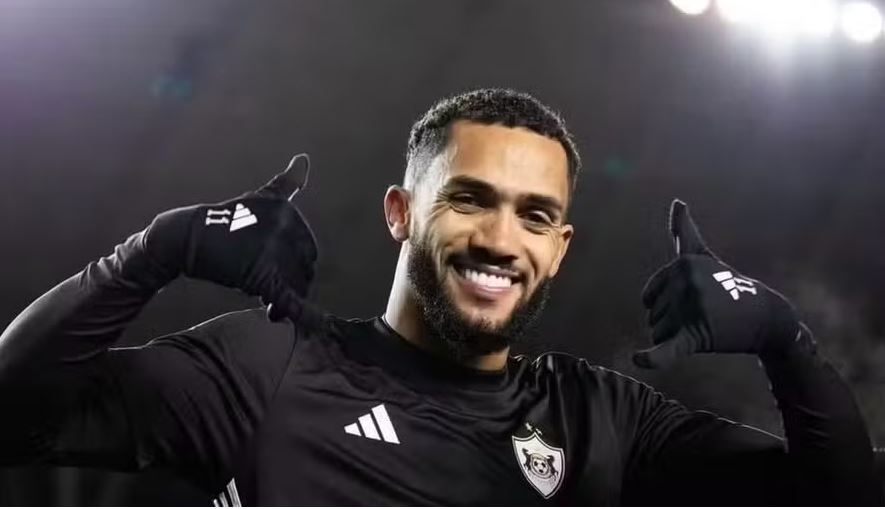 Diretor de futebol do Flamengo confirma acerto com o atacante Juninho, do Qarabag