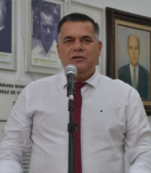O vereador 'Inha', de Ferraz de Vasconcelos, renunciou ao cargo pressionado por investigações do MP.