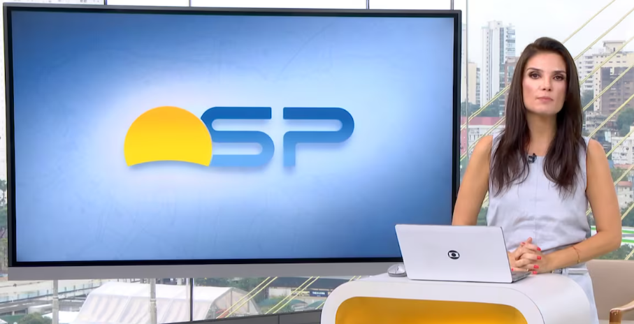 Sabina Simonato assume o comando do Bom Dia SP, telejornal exibido na Grande São Paulo pela TV Globo.