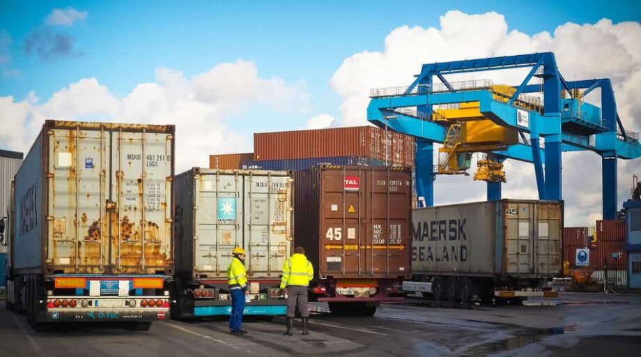 Automóveis, aeronaves e equipamentos como compressores e bomba de ar tiveram aumentos.