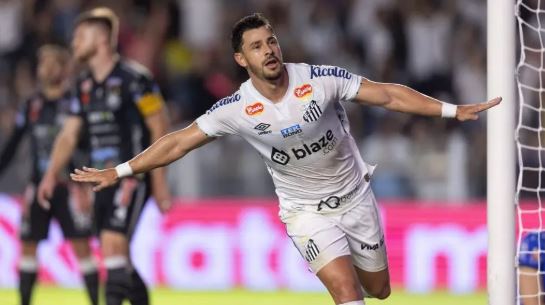 Giuliano rescinde contrato com o Santos