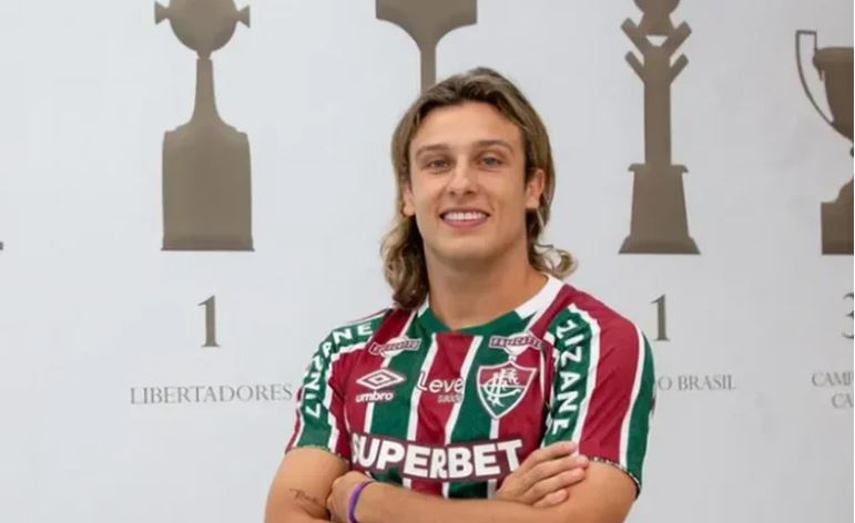 Agustín Canobbio foi apresentado nesta terça-feira (21)