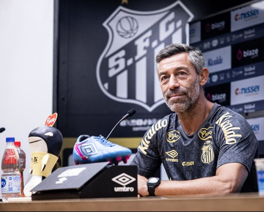 Pedro Caixinha, técnico do Santos