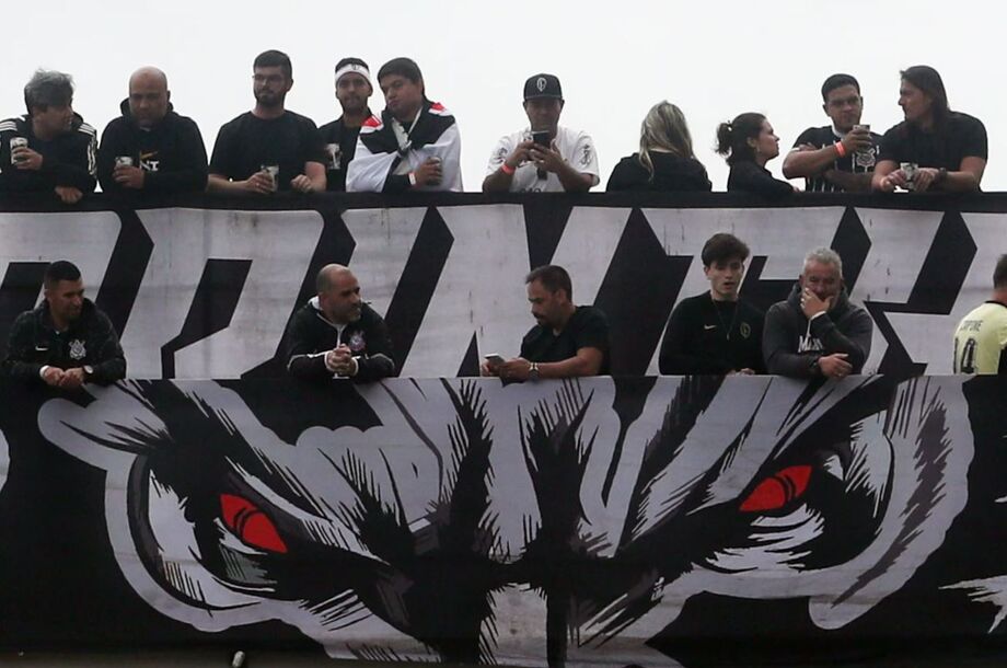 Vaquinha para quitar Neo Química Arena é iniciativa da torcida.