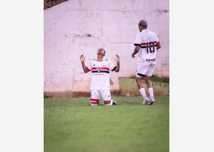 São Paulo vai enfrentar o XV de Jaú na última rodada, valendo a liderança do grupo.