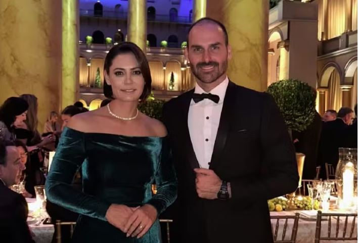 Michelle e Eduardo Bolsonaro não puderam entrar no Capitólio na posse de Trump