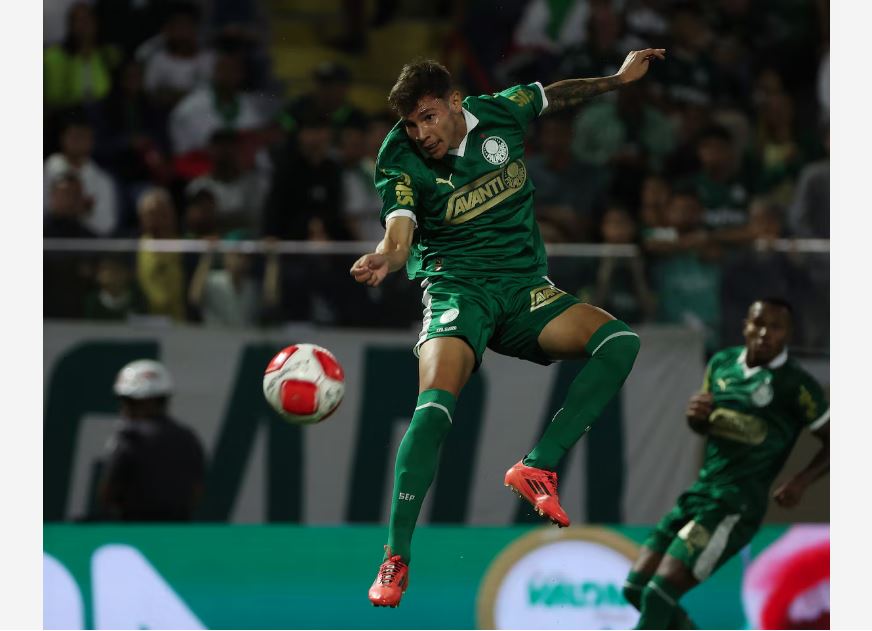 Erick Belé colocou o Palmeiras em vantagem diante do Referência em Barueri.