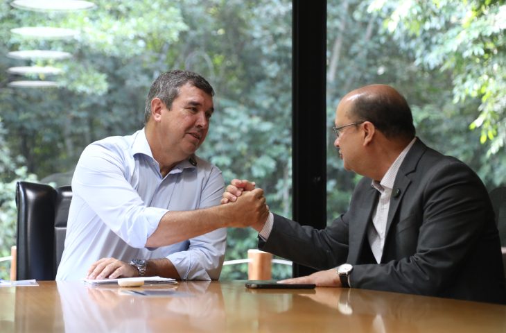 Governador Eduardo Riedel e o Vice Barbosinha