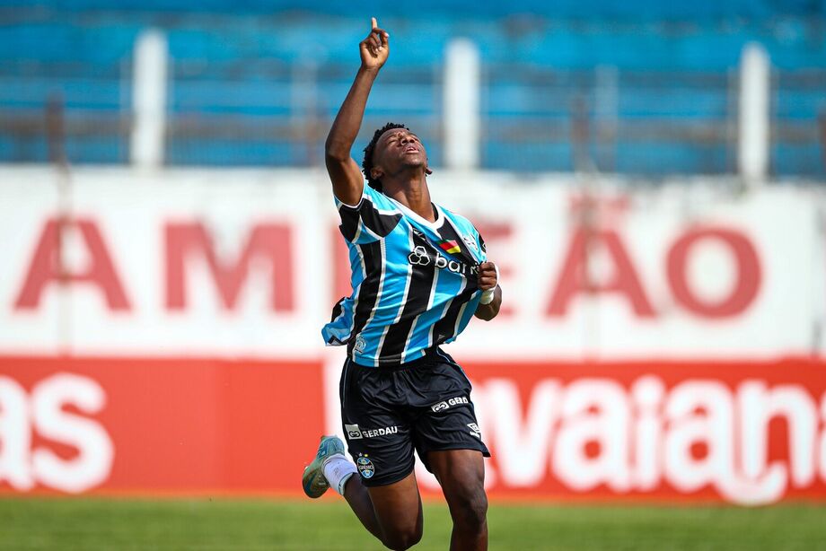 Grêmio atropela Goiás e dupla paulista chega nas oitavas da Copa São Paulo