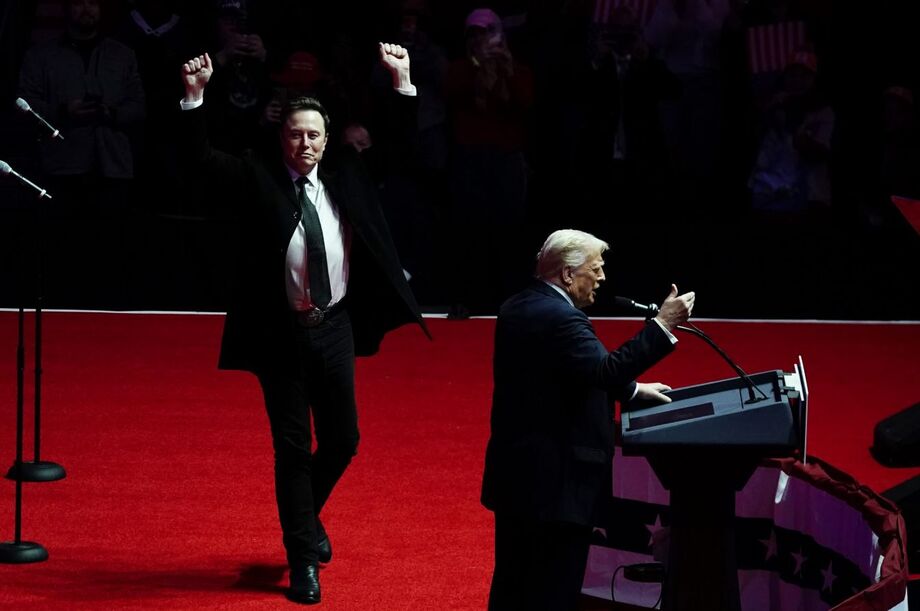 Elon Musk participa de evento na véspera da posse do presidente eleit dos EUA, Donald Trump
