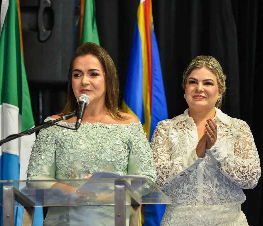 Adriane Lopes assume como prefeita de Campo Grande, reforçando protagonismo feminino, anunciando reformas e projetando melhorias para a cidade.