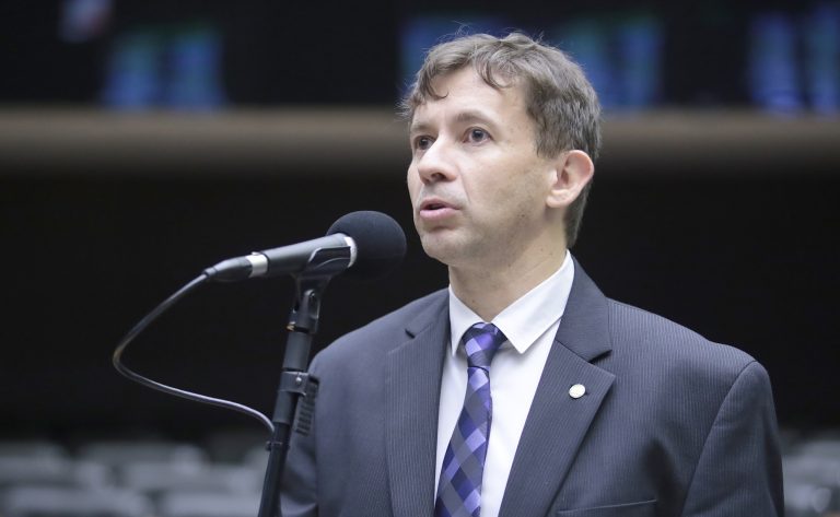 Eduardo Velloso optou por valor previsto em projeto do Senado