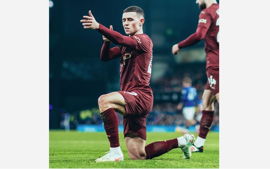 Manchester City goleia Ipswich por 6 a 0, com 2 de Foden, e sobe para a 4ª posição no Inglês