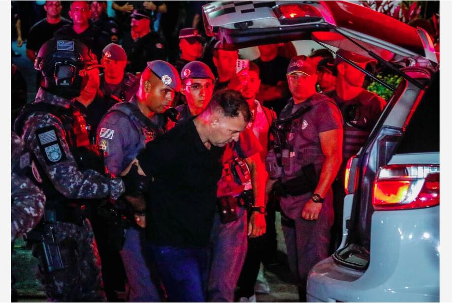 Guarda-civil se rendeu após negociação com a polícia