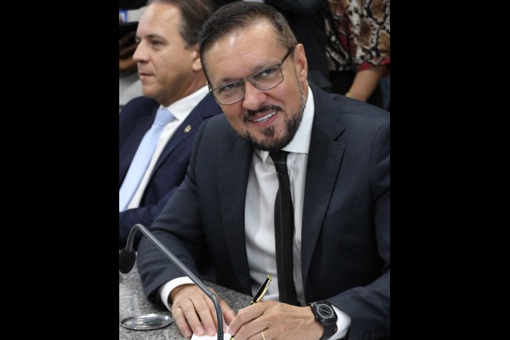 Deputado segue como 3º Secretário da Mesa Diretora e reforça proximidade com a população sul-mato-grossense