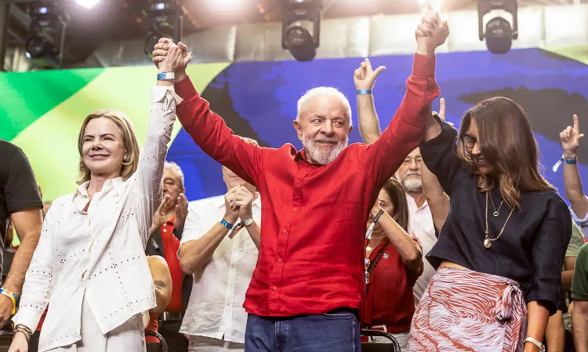 Percepção negativa sobre o governo Lula aumentou entre os mais pobres e na classe média