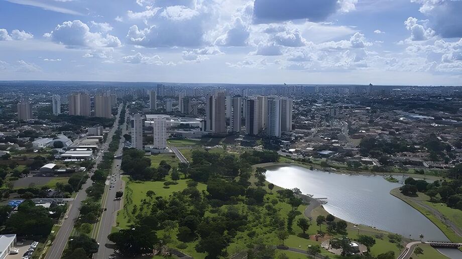 Dia de sol e calor intenso marcam a terça-feira em Campo Grande e outras regiões do estado