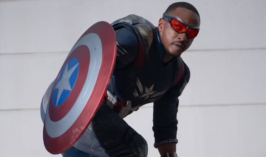 Anthony Mackie em cena de 'Capitão América: Admirável Mundo Novo' '