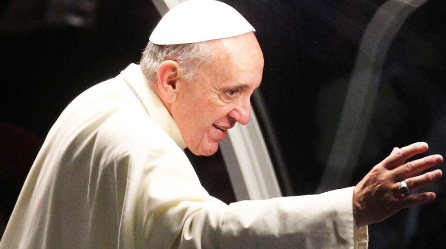Papa Francisco tem quadro de saúde complexo decorrente de uma infecção respiratória, diz Vaticano