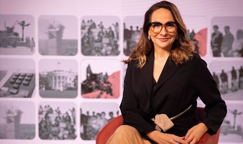 Desde 2006, a jornalista Maria Beltrão é responsável pela apresentação do Oscar na transmissão da Globo.
