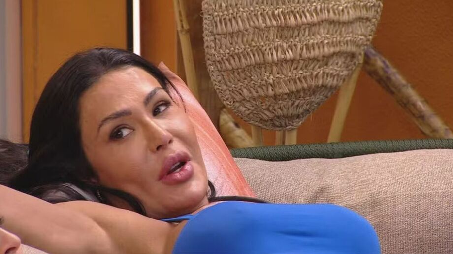 Em conversa com Delma, musa fitness lembra como conheceu o cantor