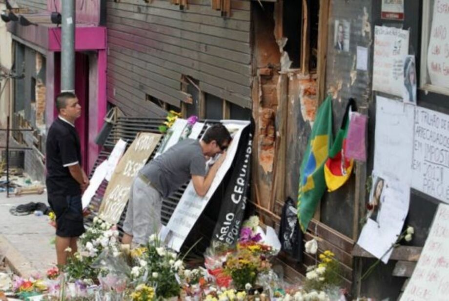 Homenagem a vítimas da tragédia da Boate Kiss, em Santa Maria