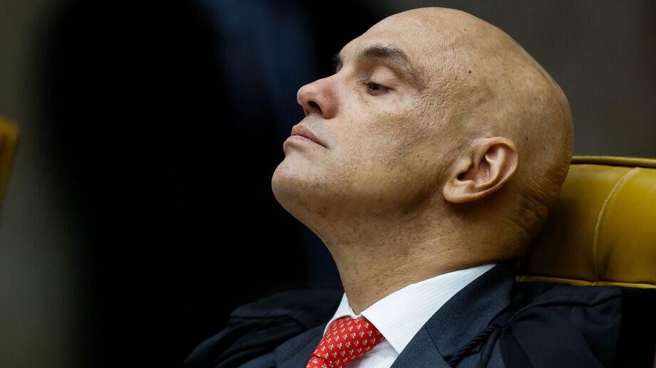O ministro do Supremo Tribunal Federal (STF), Alexandre de Moraes durante sessão plenária na tarde desta quarta-feira, 19, na sede da corte em Brasília.