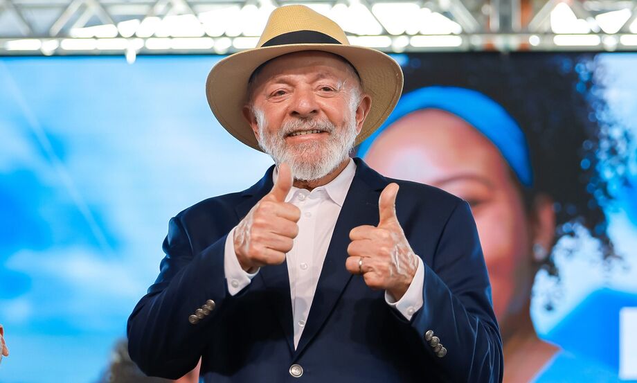 O presidente Lula durante a entrega de unidades do Minha Casa, Minha Vida no Amapá.