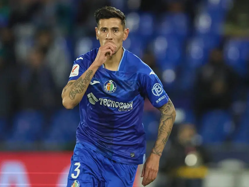 Fabrizio Angileri defende o Getafe atualmente.