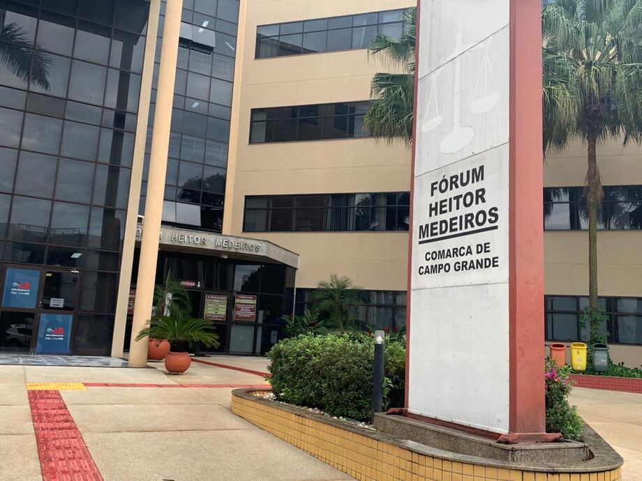 Fachada do Fórum da Justiça de Campo Grande