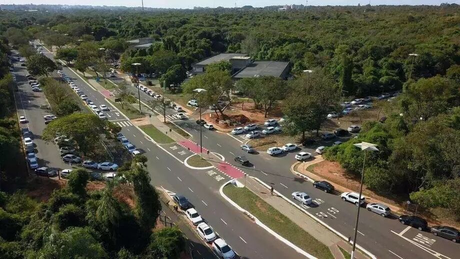 Vista aérea da região do Parque dos Poderes, em Campo Grande