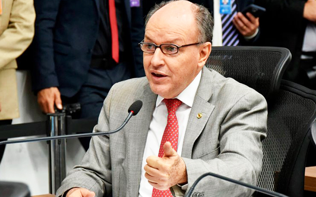 Deputado Junior Mochi