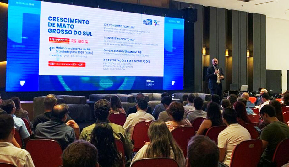 Secretário adjunto Artur Falcette apresentou o crescimento do MS durante palestra no Café com Negócios